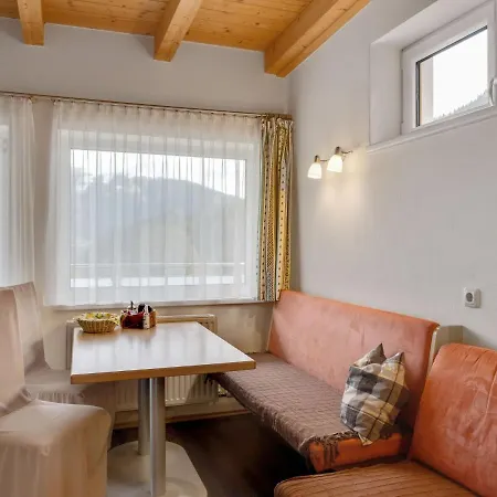 Apartment In With Ski Storage Parking Balcony Zell am See