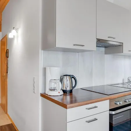 Apartment In With Ski Storage Parking Balcony *