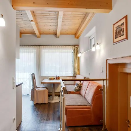 Apartment In With Ski Storage Parking Balcony